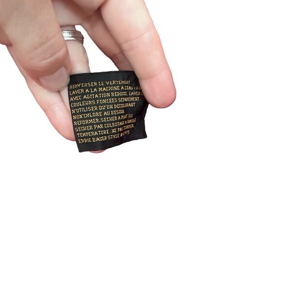 Eddie Bauer velvet red pullover size medium - Picture 5 of 6